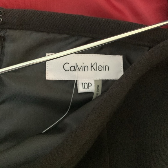 New Calvin Klein Outfit - Picture 4 of 5